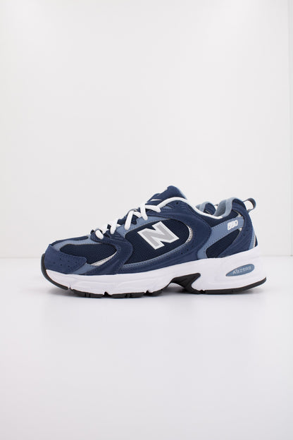 NEW BALANCE MR CA en color CA  (1)