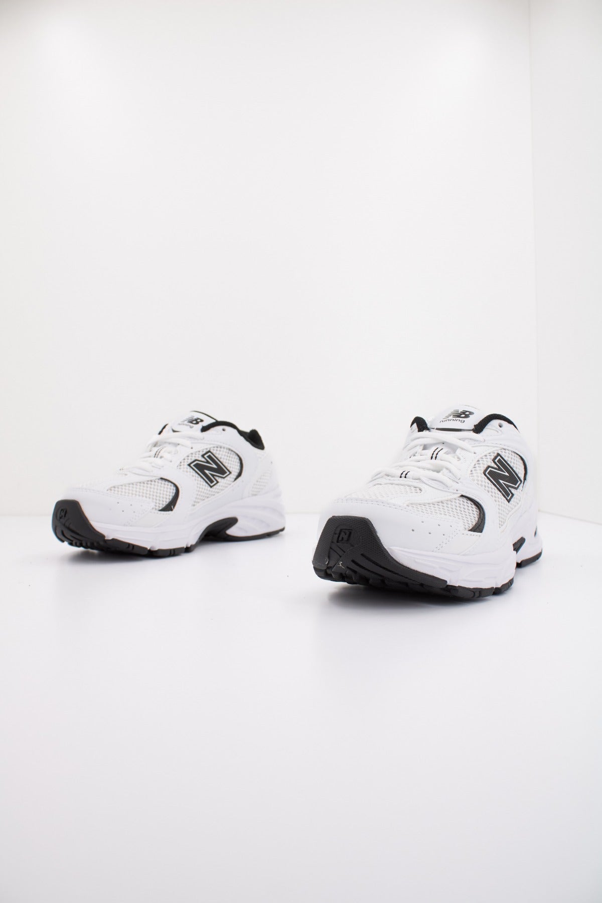 NEW BALANCE MR EWB en color EWB  (2)