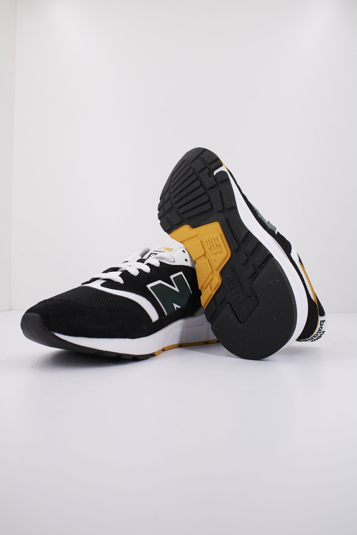 NEW BALANCE U REC en color REC  (4)