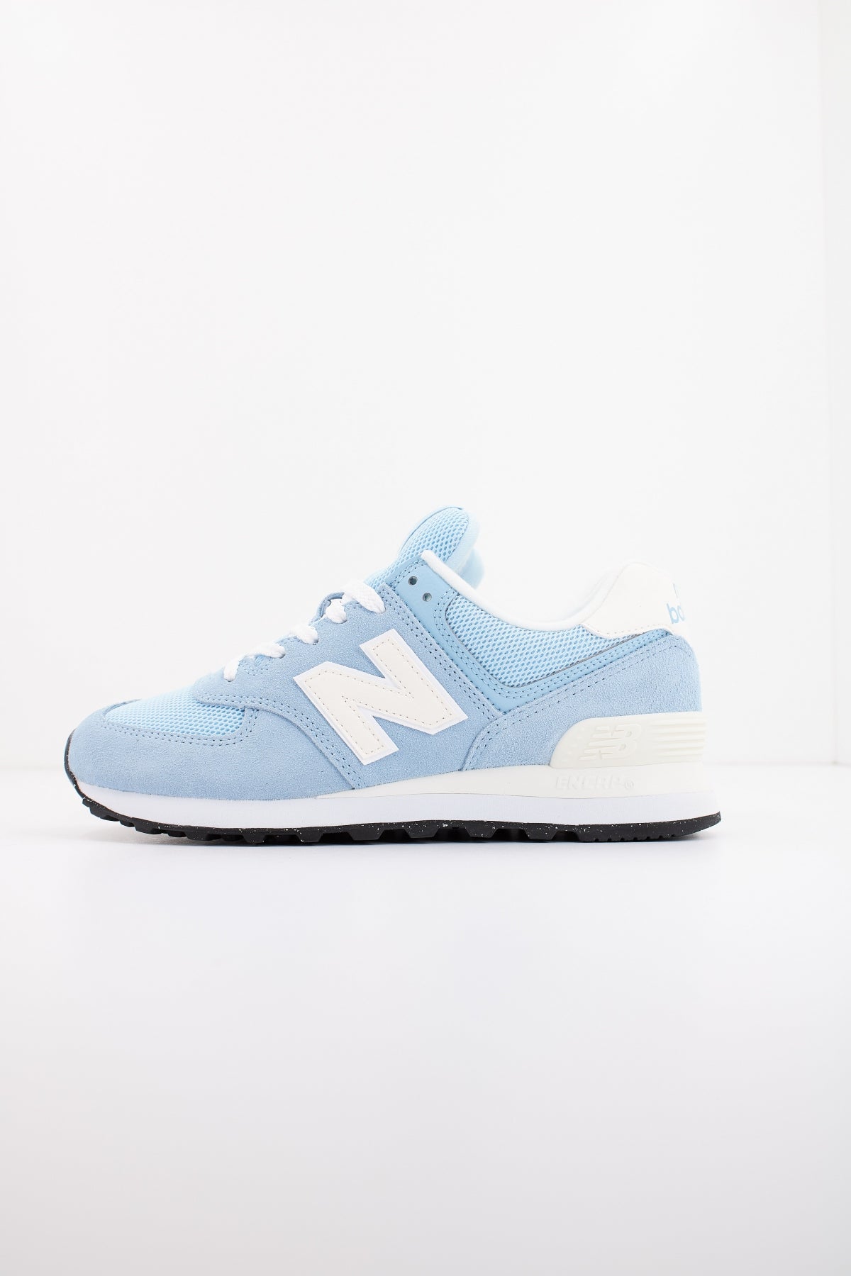 NEW BALANCE U GWE en color GWE  (1)