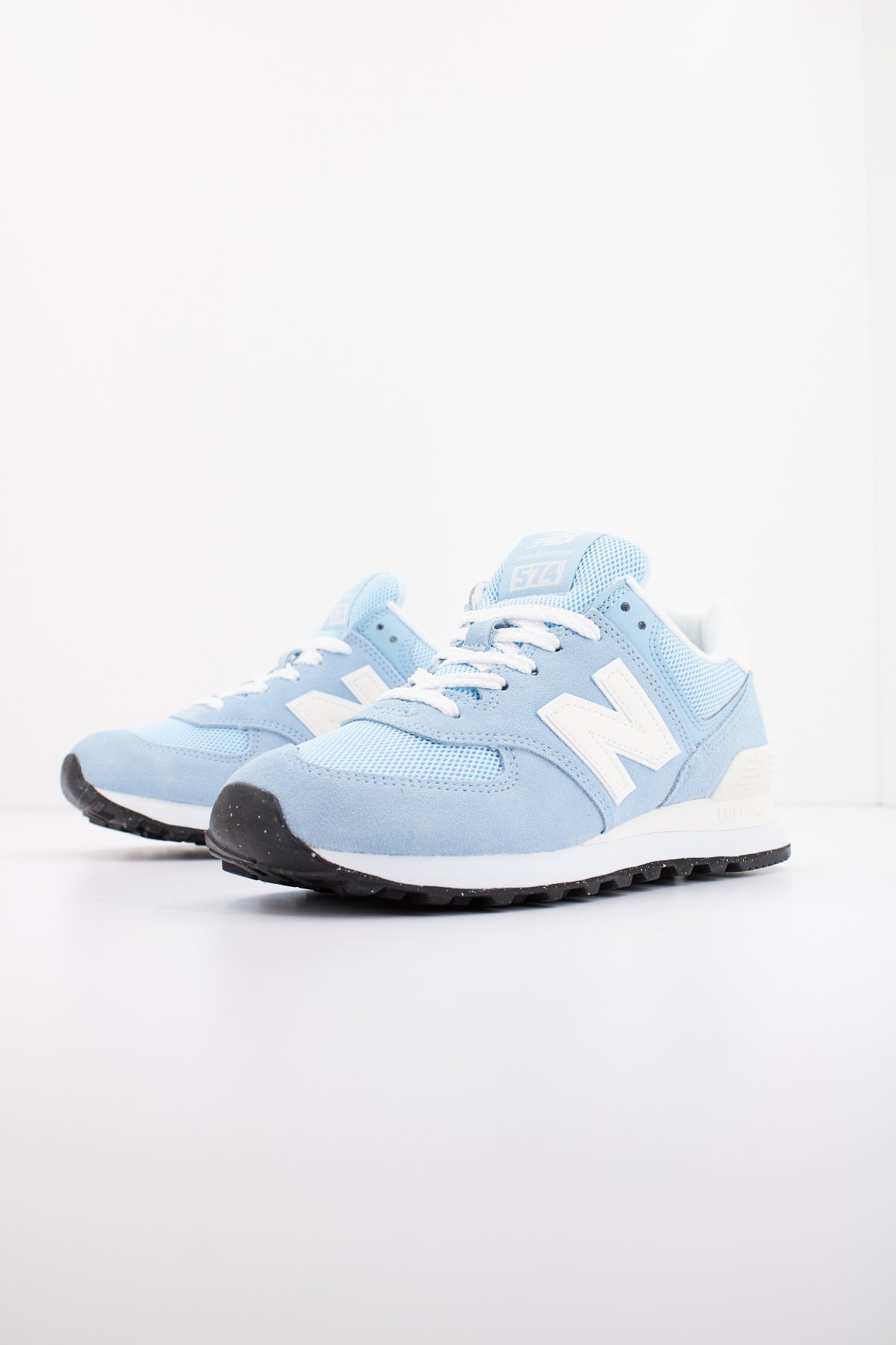 NEW BALANCE U GWE en color GWE  (2)
