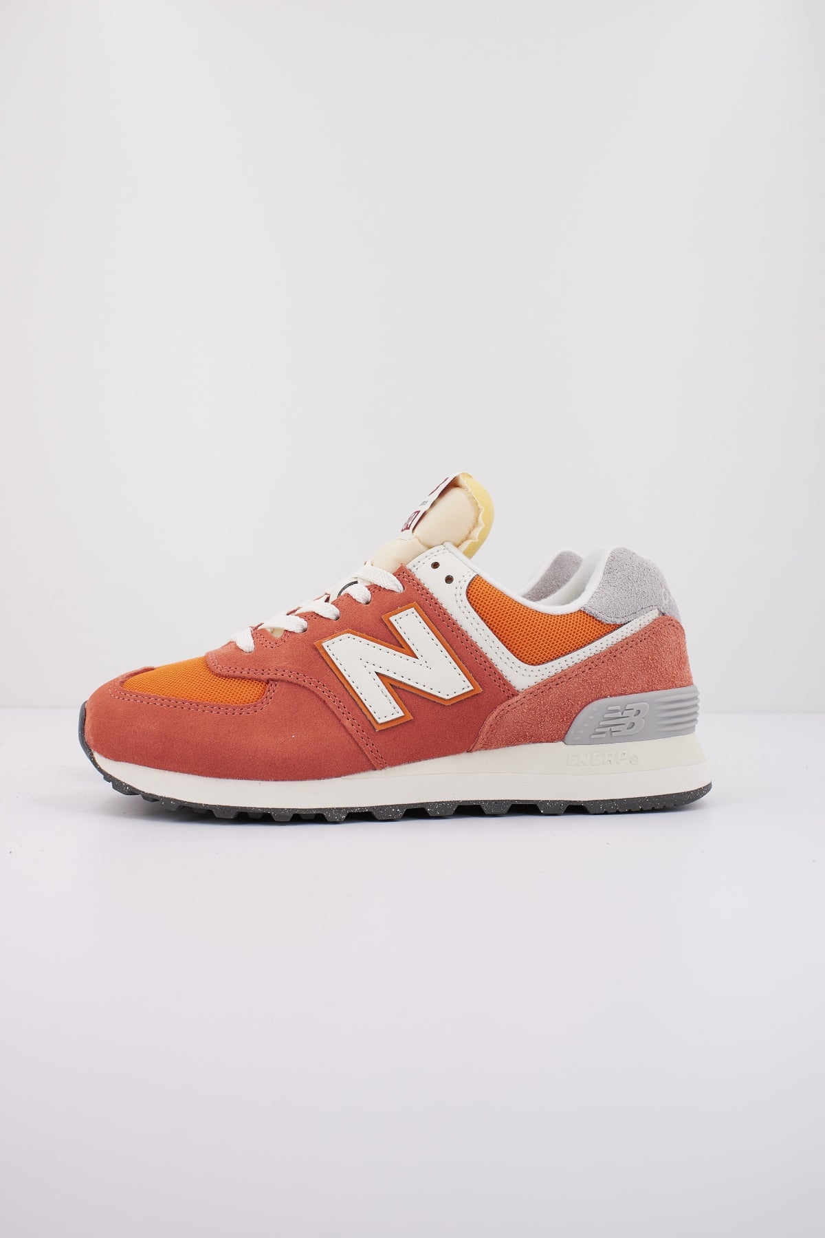 NEW BALANCE U RCB en color RCB  (1)