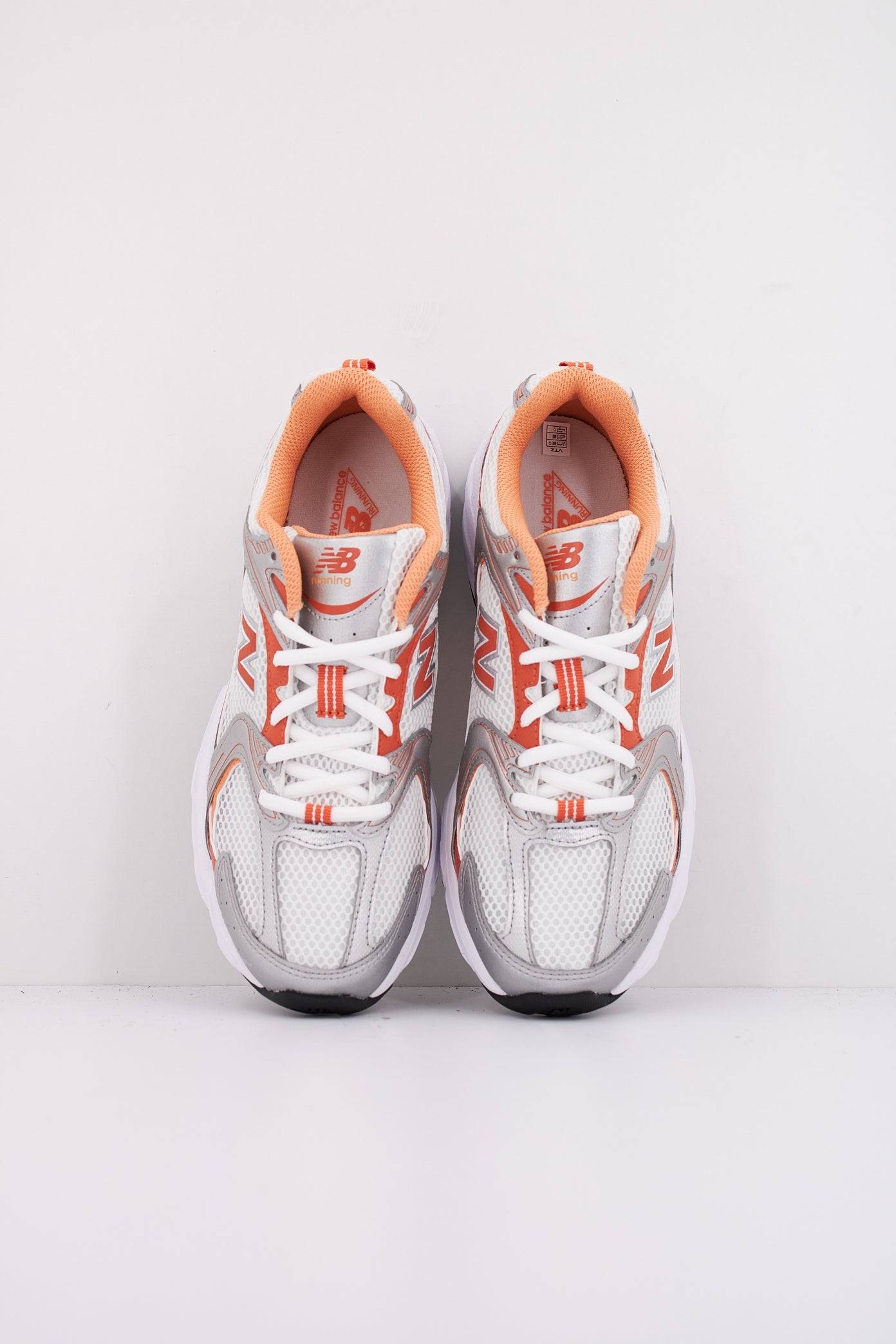 NEW BALANCE MR  en color ADC  (3)