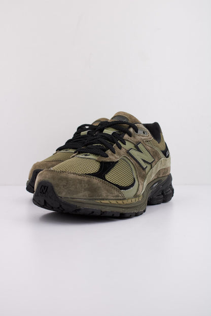 NEW BALANCE M  en color ROL  (2)