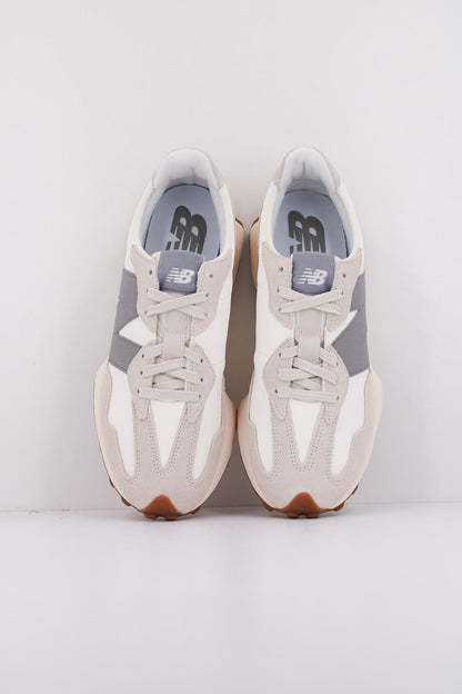 NEW BALANCE U LT en color LT  (3)
