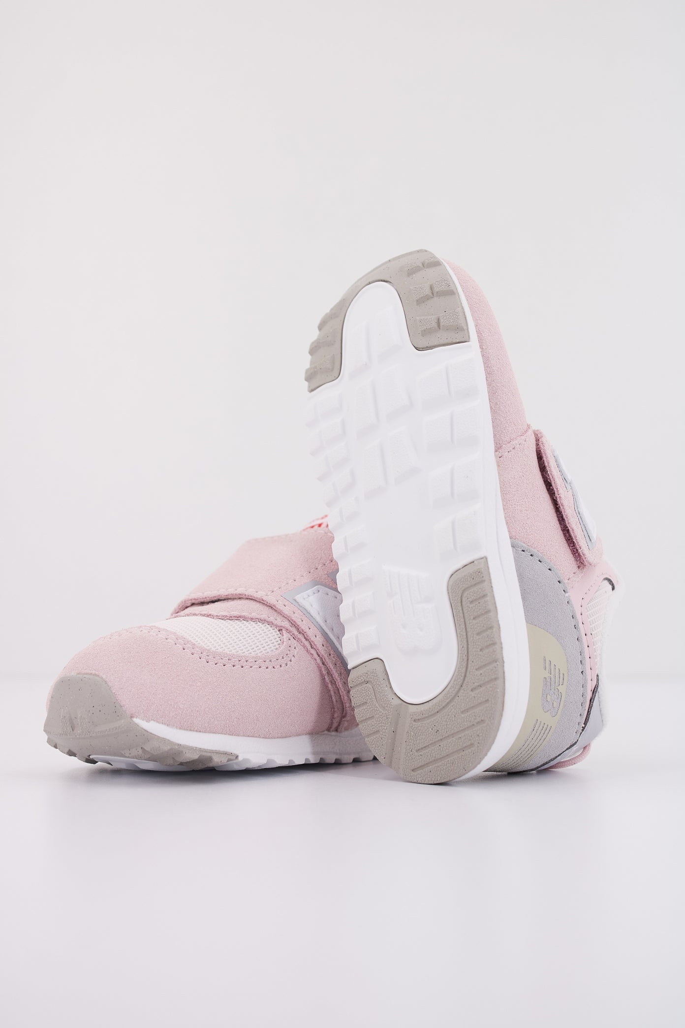 NEW BALANCE NW BKM  en color BKM  (5)