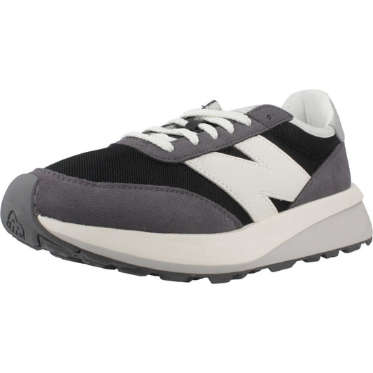 NEW BALANCE U  en color AE  (1)