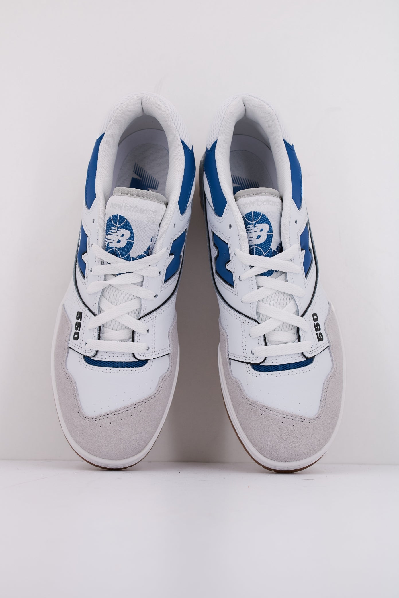 NEW BALANCE BB ESA  en color ESA  (3)