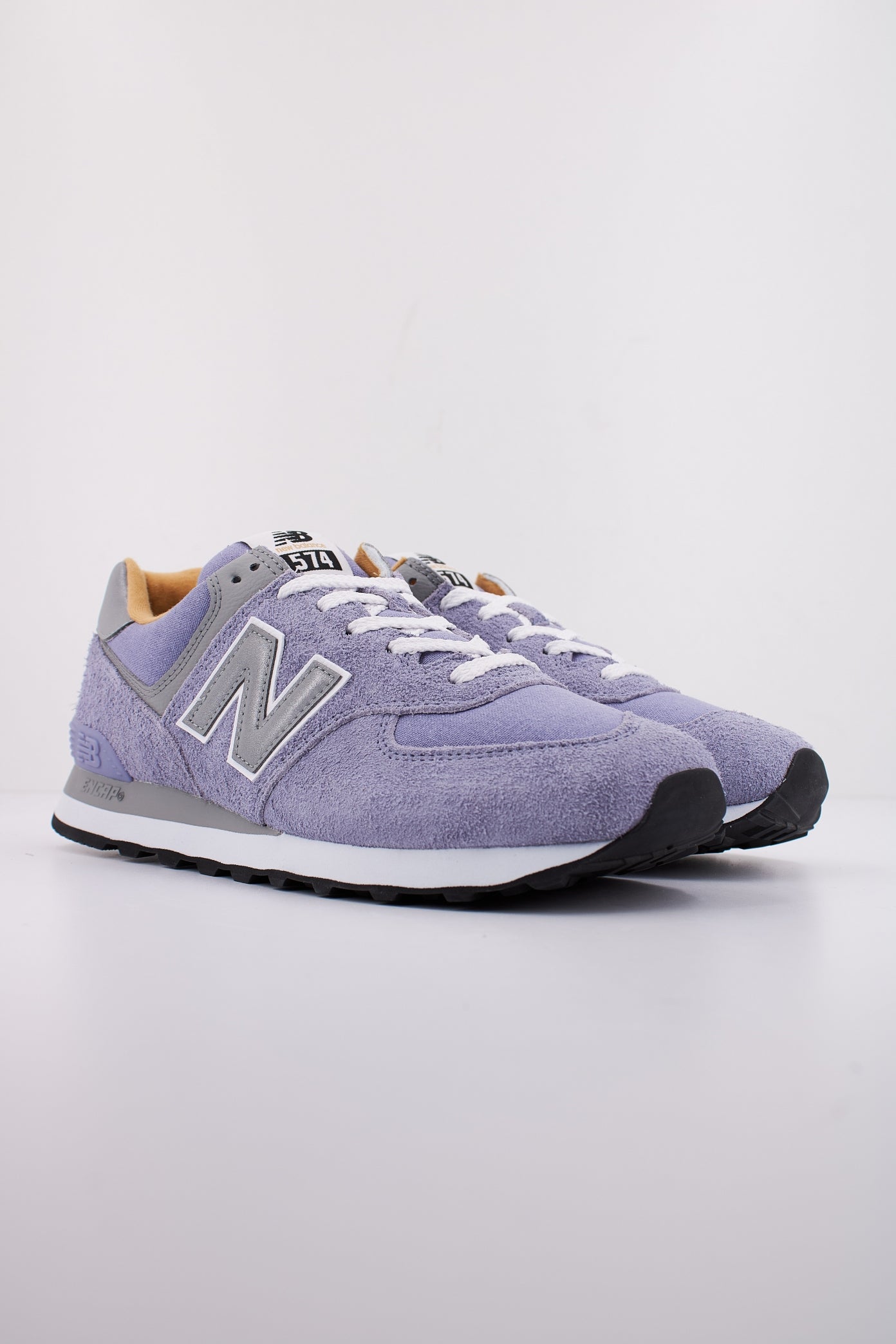 NEW BALANCE U BGG  en color BGG  (2)