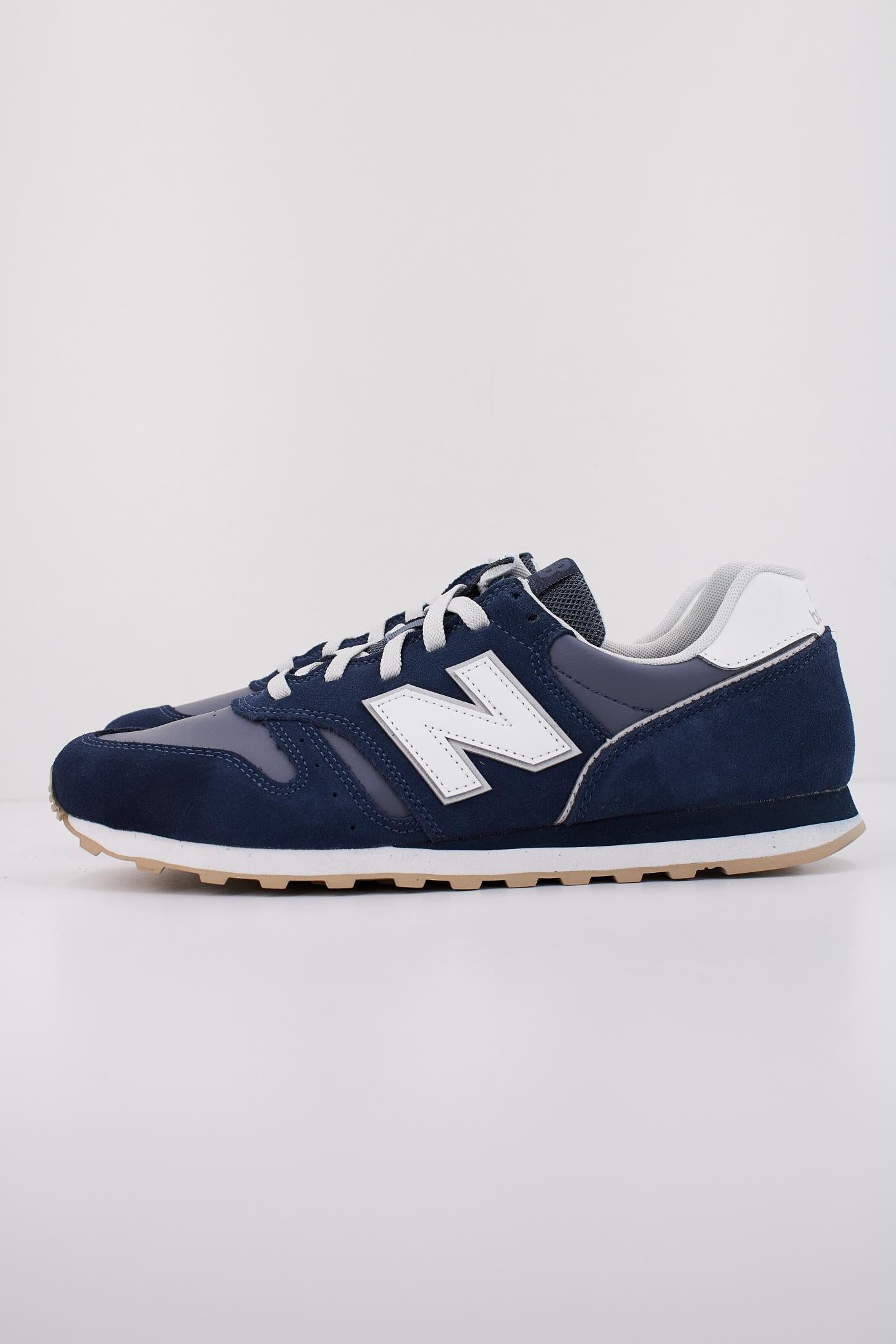NEW BALANCE ML en color NV  (1)