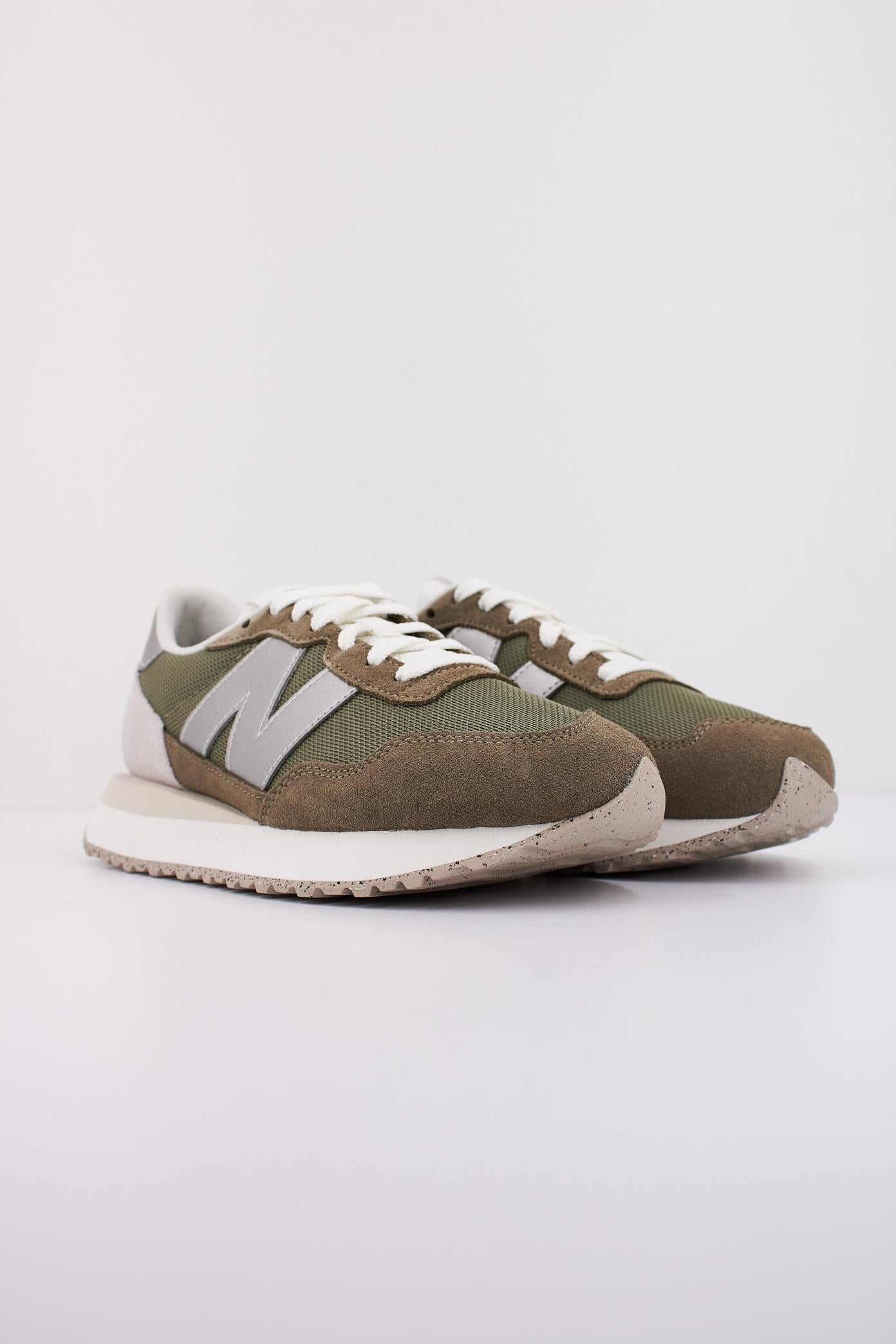 NEW BALANCE WS MSW en color MSW  (2)