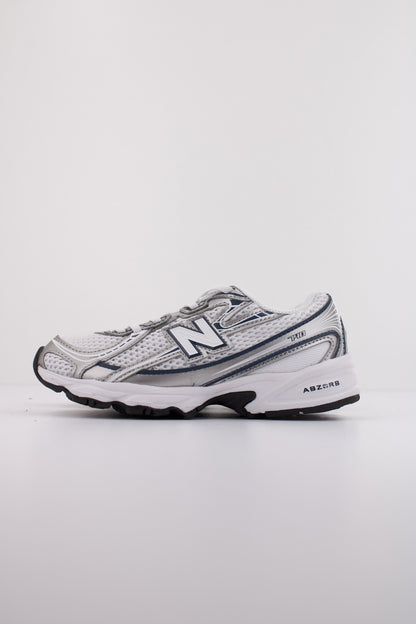 NEW BALANCE PZ  en color WN  (1)