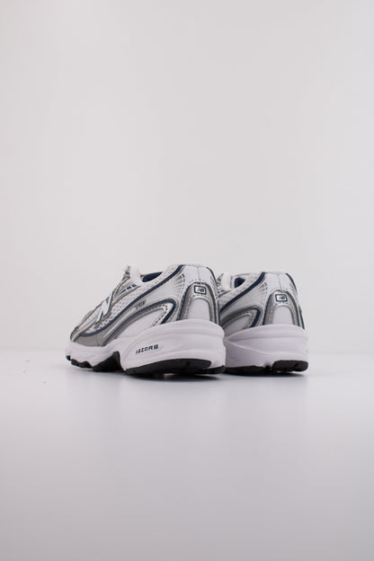 NEW BALANCE PZ  en color WN  (4)