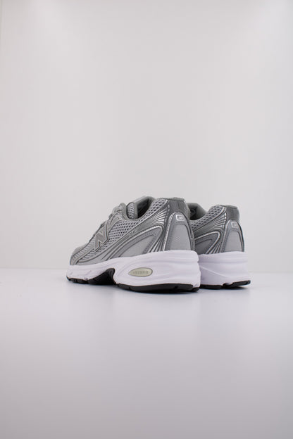 NEW BALANCE U en color SG  (4)