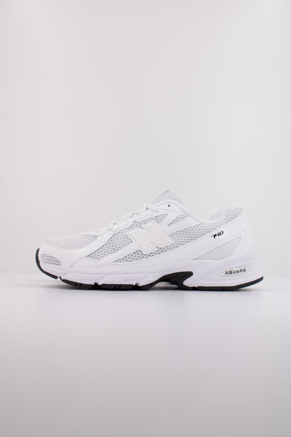 NEW BALANCE U en color WW  (1)