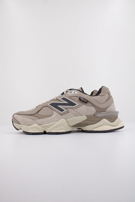 NEW BALANCE U en color ORD  (1)
