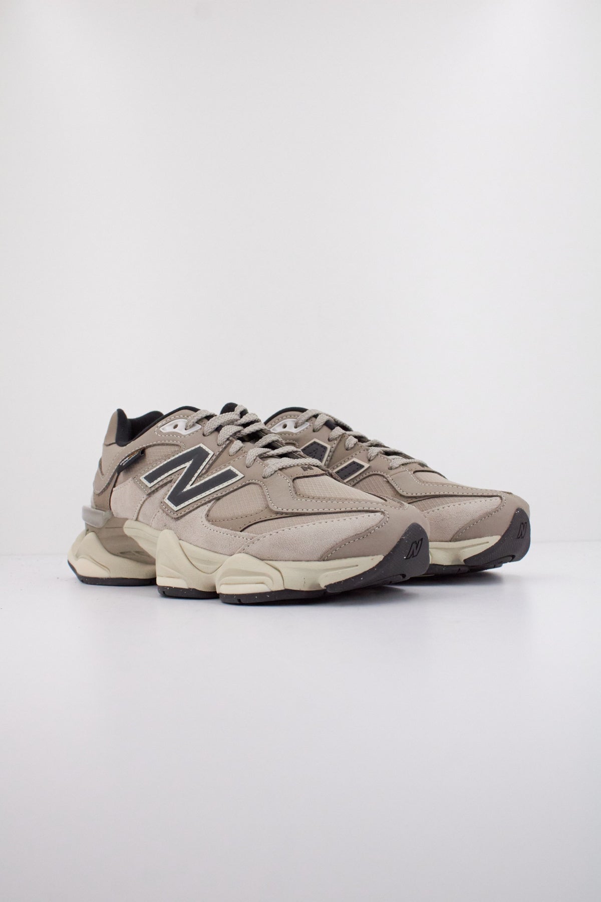 NEW BALANCE U en color ORD  (2)