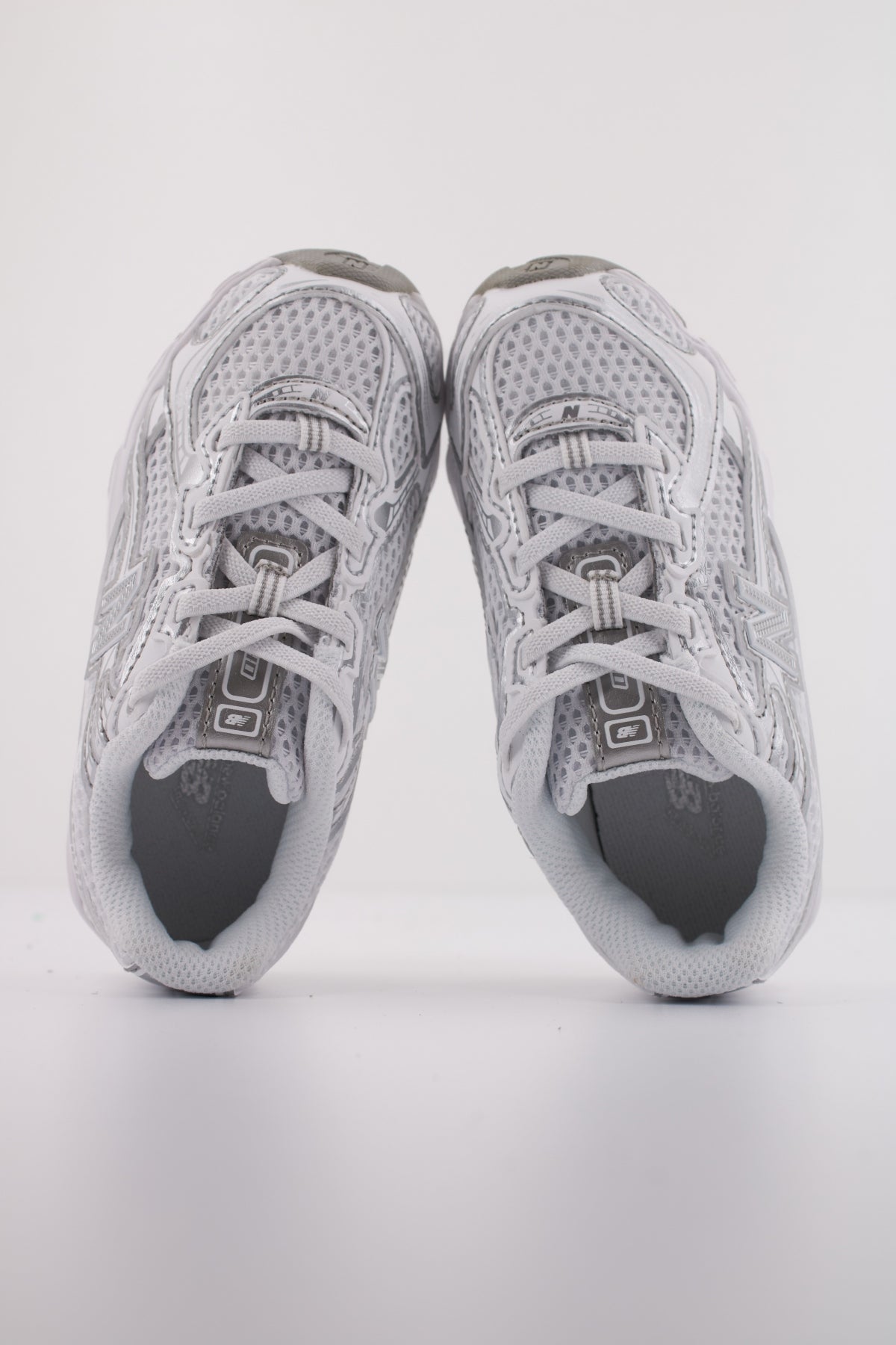 NEW BALANCE IZ  en color WM  (3)
