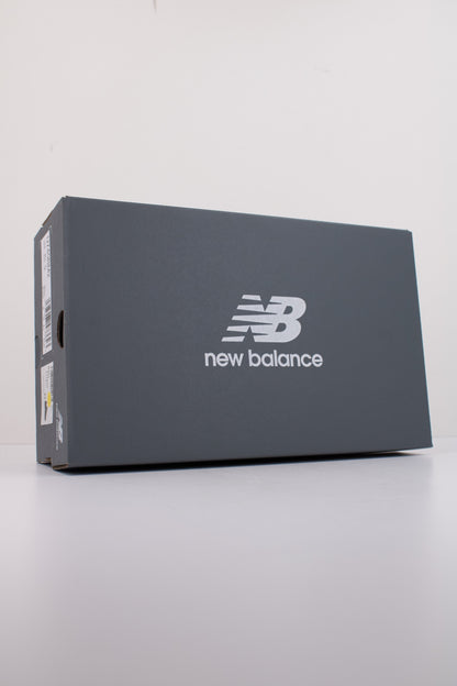 NEW BALANCE U BM en color BM  (6)