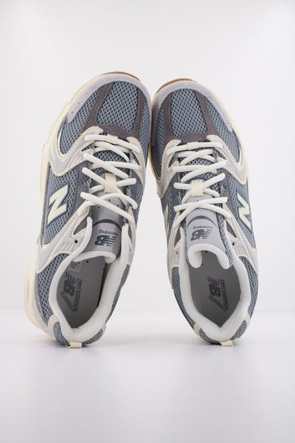 NEW BALANCE U SUB en color SUB  (3)