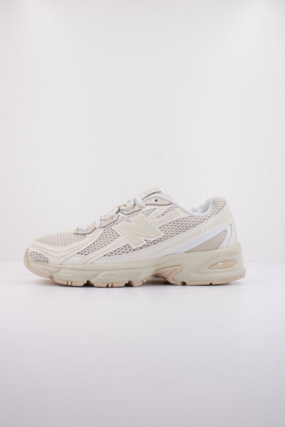 NEW BALANCE U en color KP  (1)