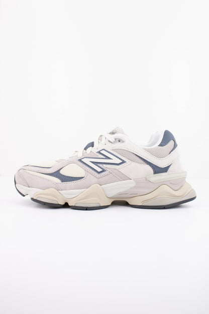 NEW BALANCE U en color EEB  (1)