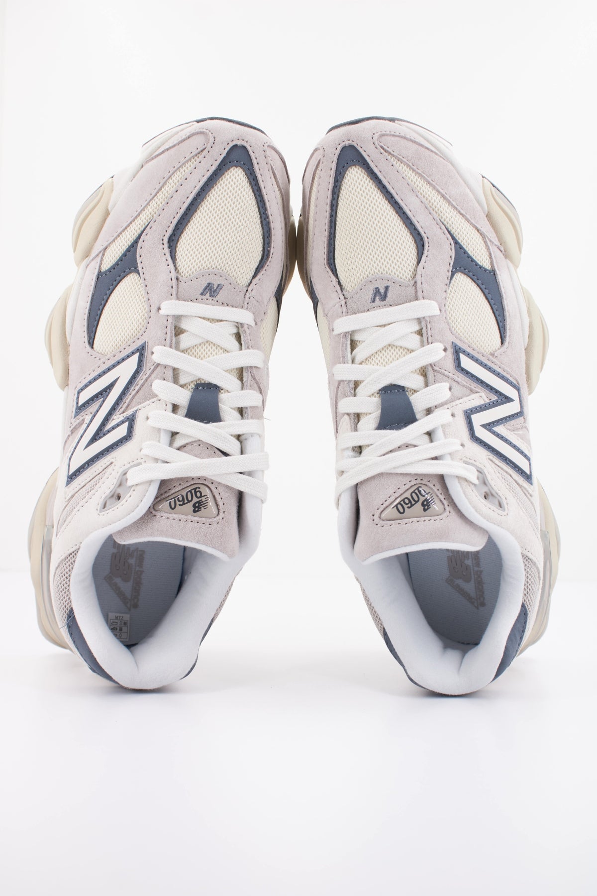 NEW BALANCE U en color EEB  (3)