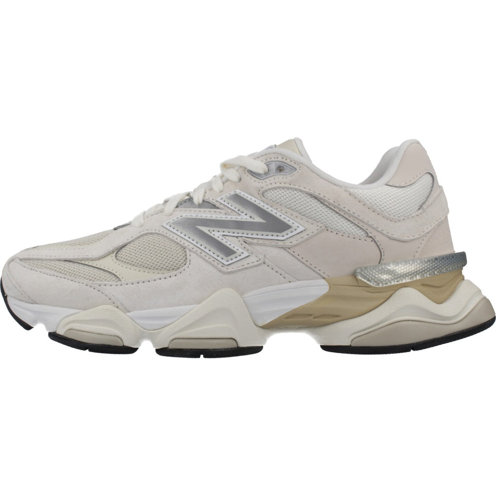 NEW BALANCE U en color WHT  (2)