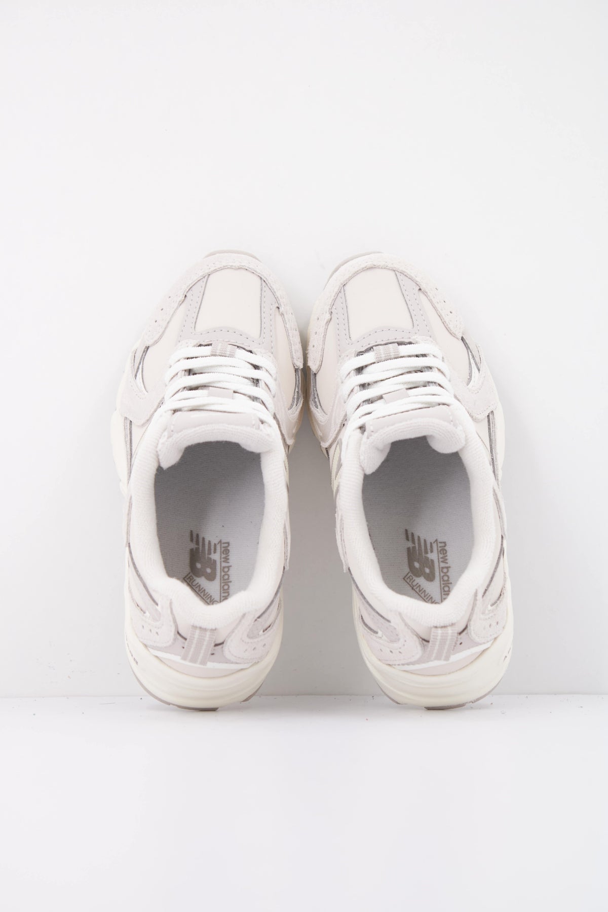 NEW BALANCE PZ en color KE  (3)