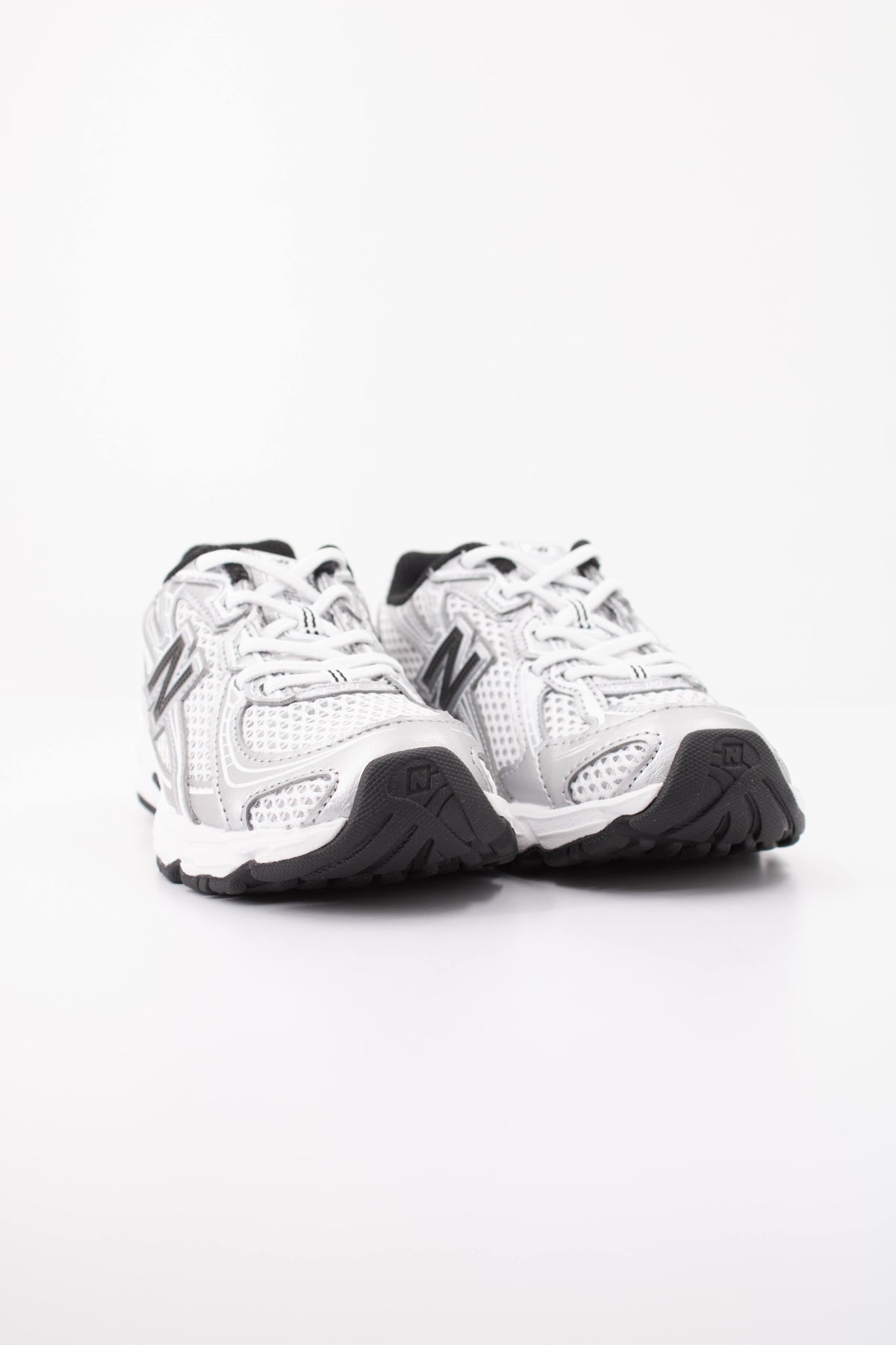 NEW BALANCE PZ NW DEPORTIVO en color NW  (2)