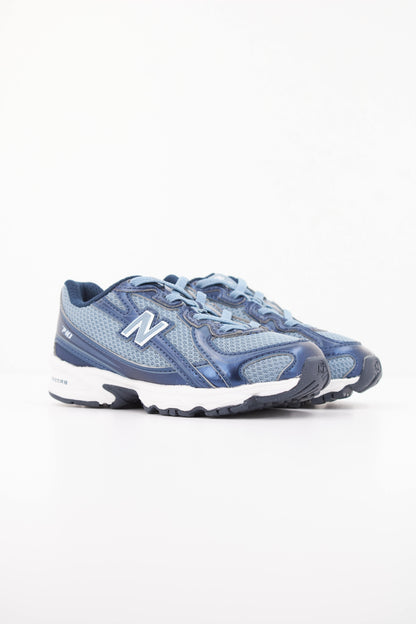 NEW BALANCE I B en color B  (2)