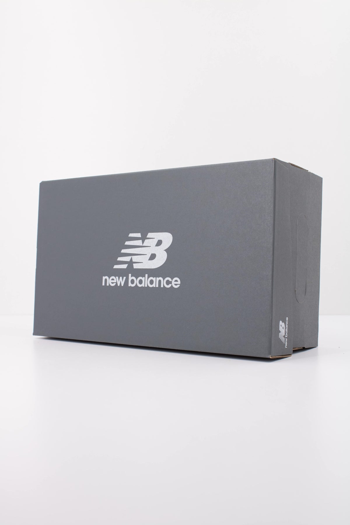 NEW BALANCE GC EVK DEPORTIVO en color EVK  (6)