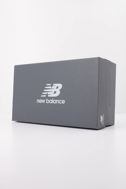 NEW BALANCE GC EVK DEPORTIVO en color EVK  (6)
