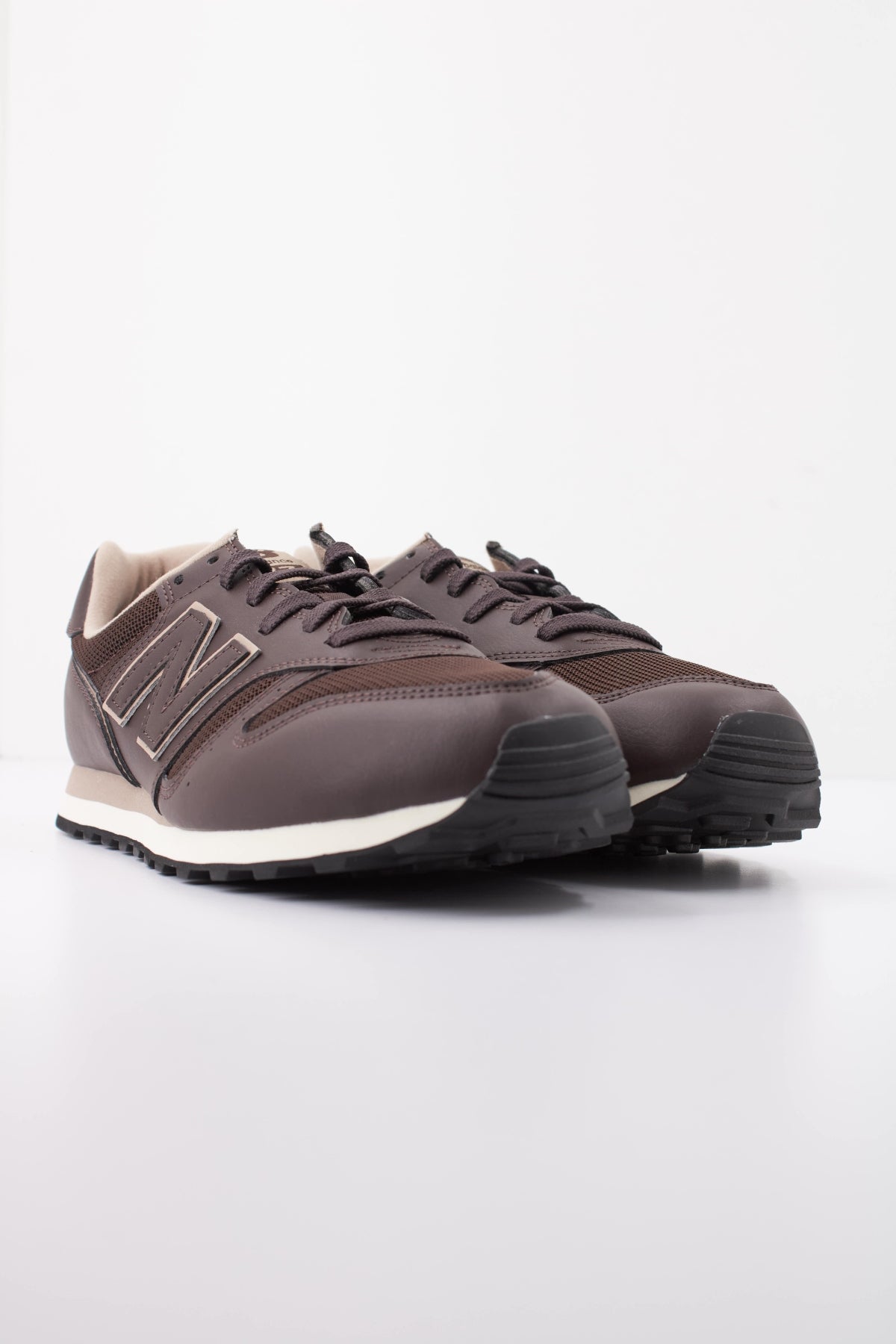 NEW BALANCE ML PL en color PL  (2)