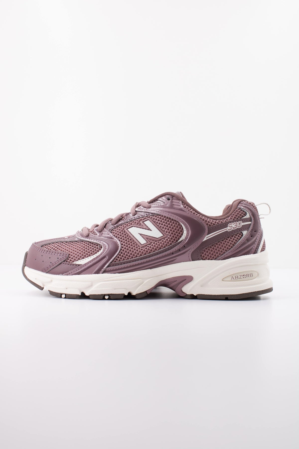 NEW BALANCE U COA DEPORTIVO en color COA  (1)