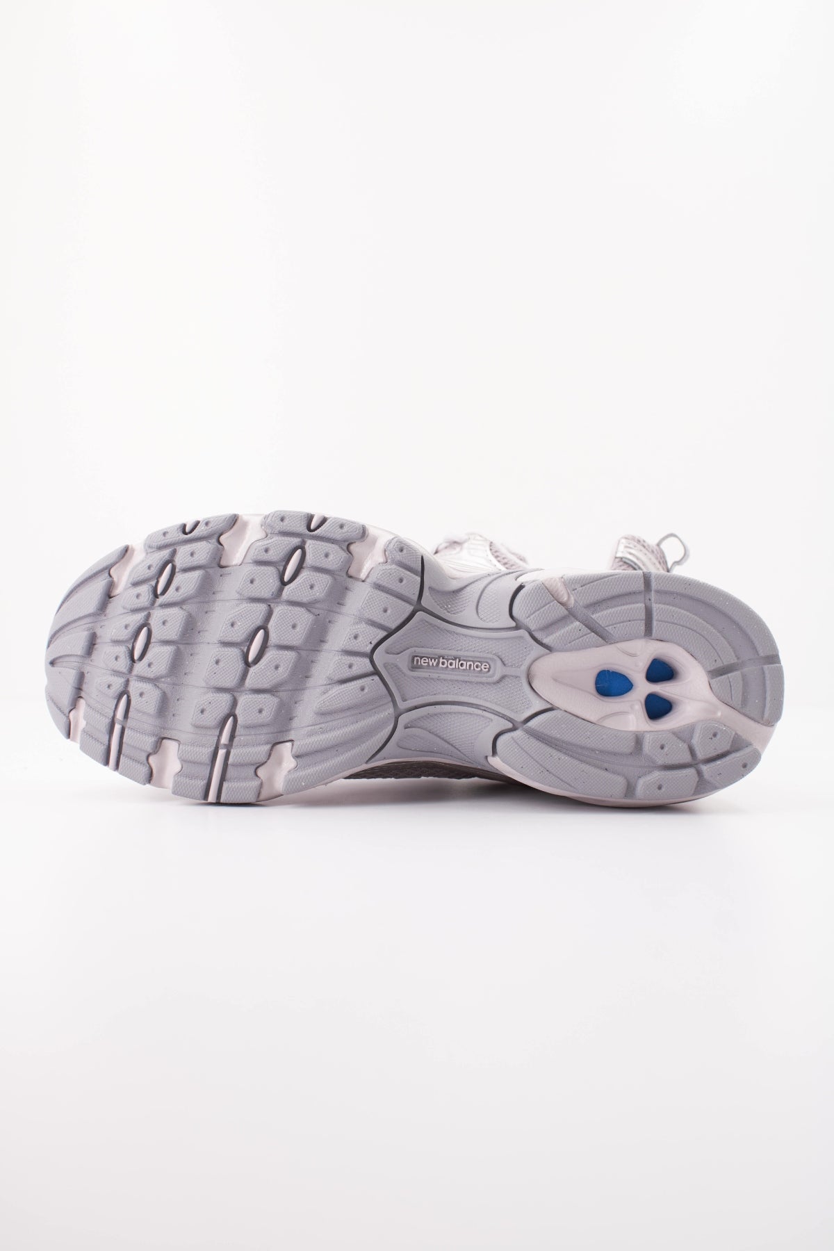 NEW BALANCE U ELG DEPORTIVO en color ELG  (5)