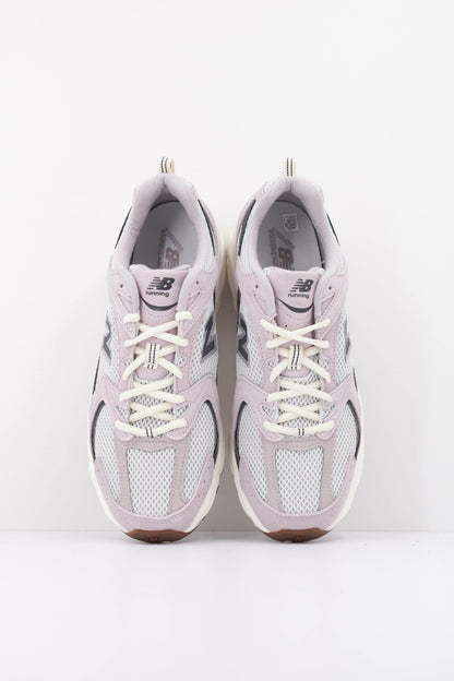 NEW BALANCE U SCB DEPORTIVO en color SCB  (3)