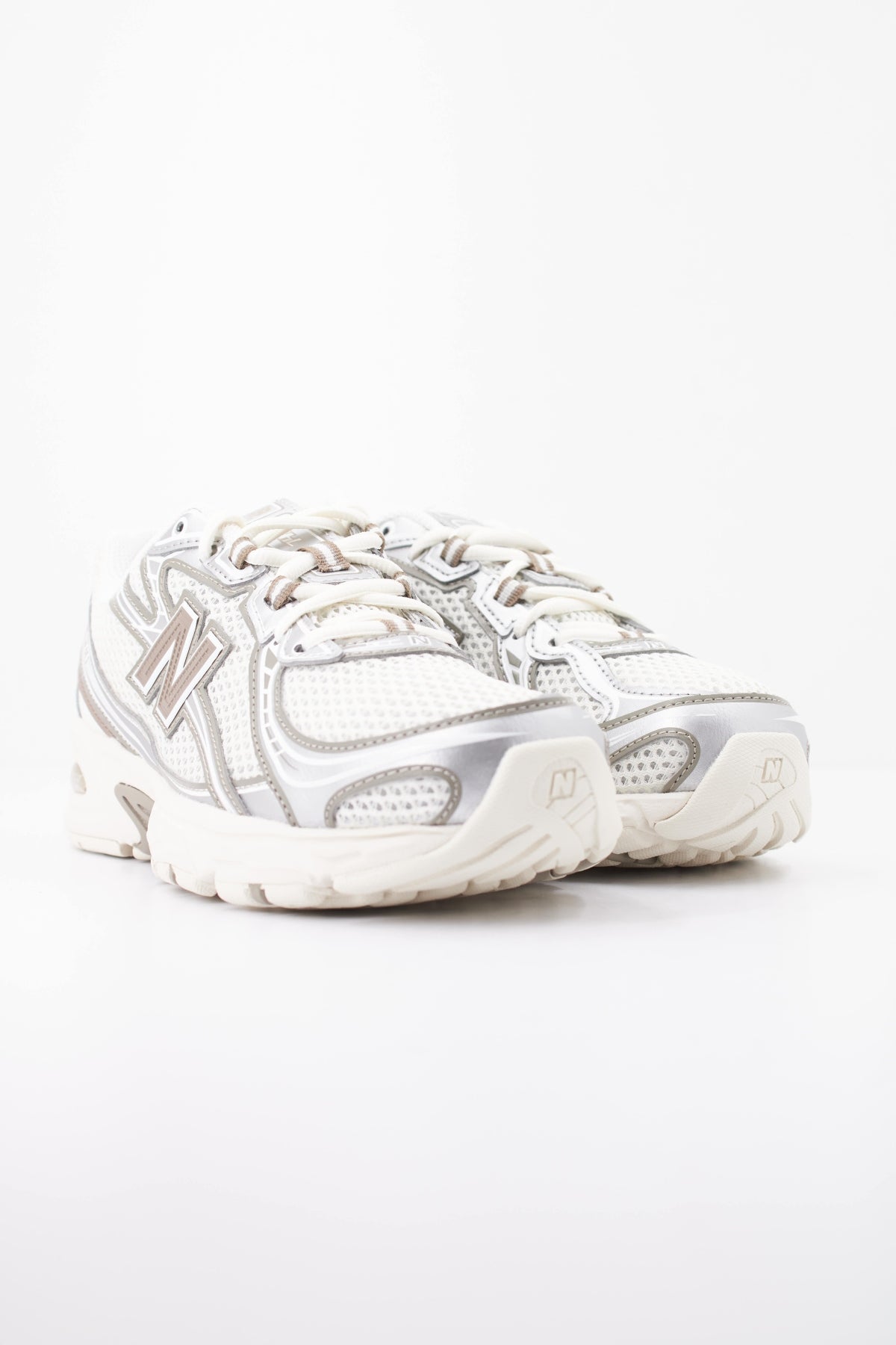 NEW BALANCE U en color MU  (2)