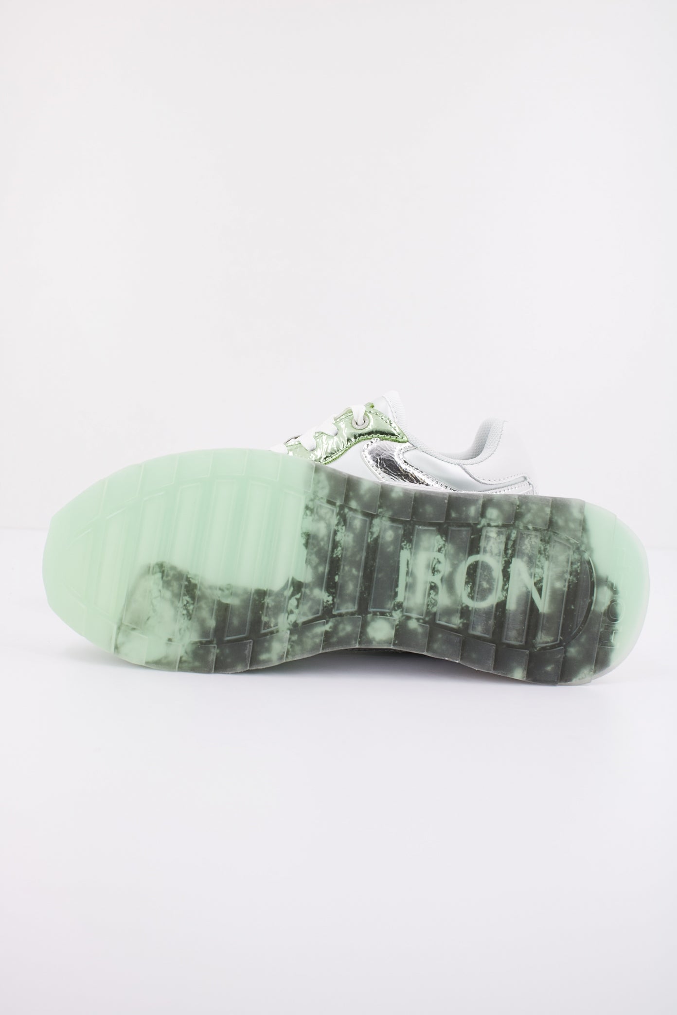 HOFF IRON  en color GREEN  (5)
