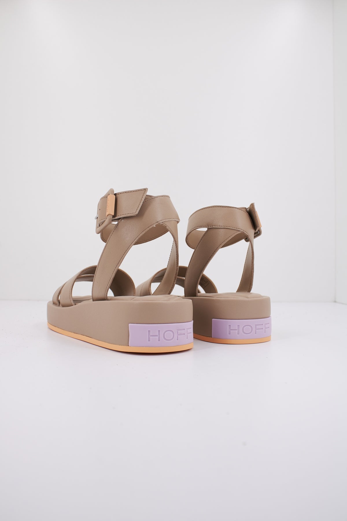 HOFF TOWN  en color TAUPE  (3)