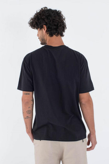 HURLEY ORGANIC BURNSIDE TEE en color BLK  (2)