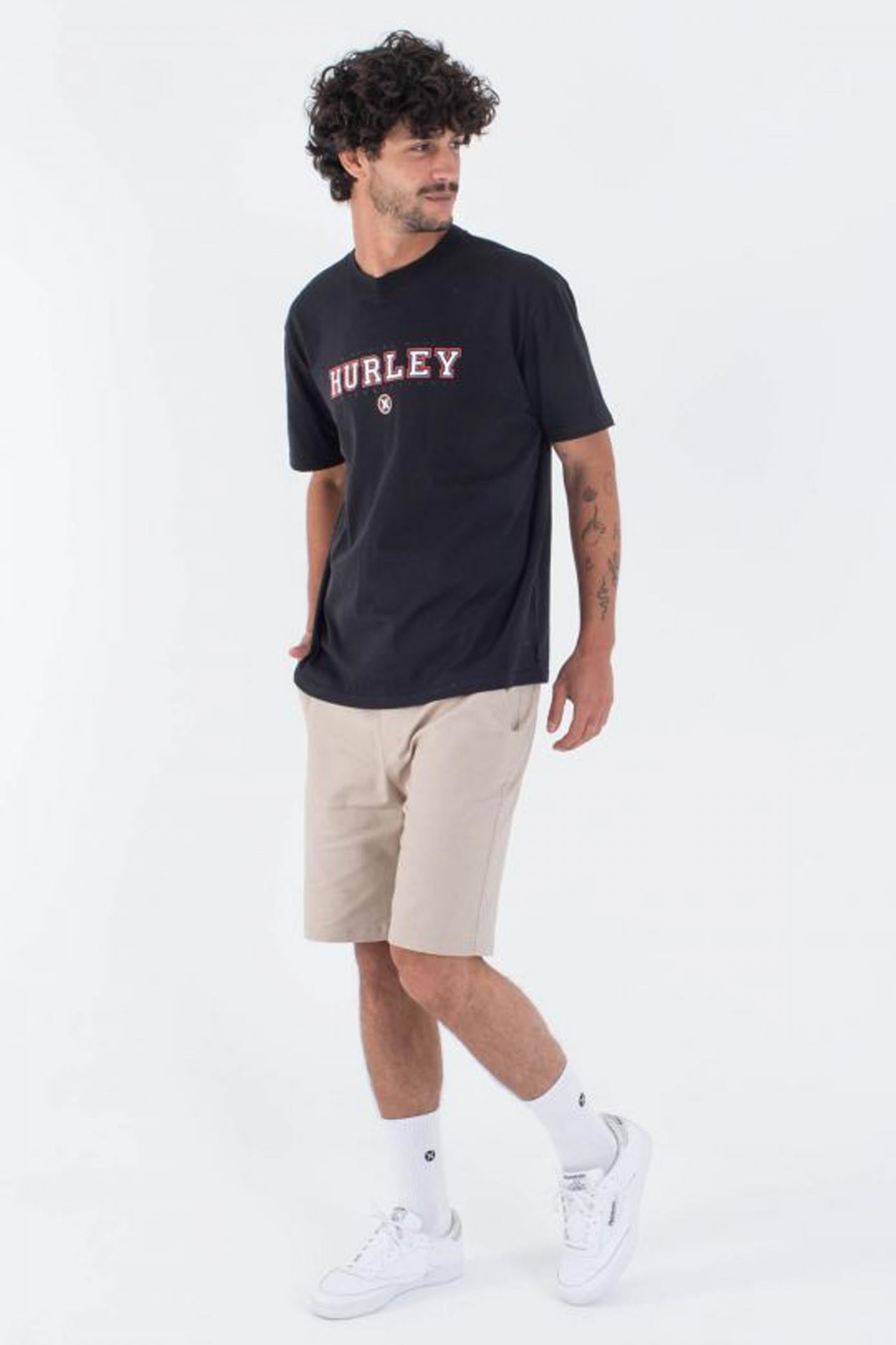 HURLEY ORGANIC BURNSIDE TEE en color BLK  (4)