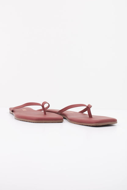 TKEES TKESQUARE TOE en color BRGNDY  (2)