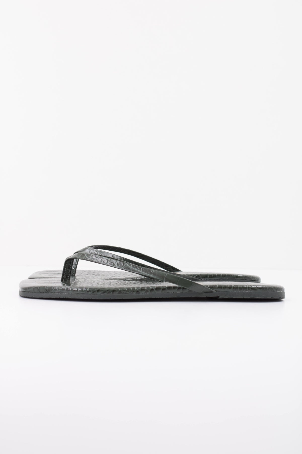 TKEES TKESQUARE TOE en color EMRLD  (1)