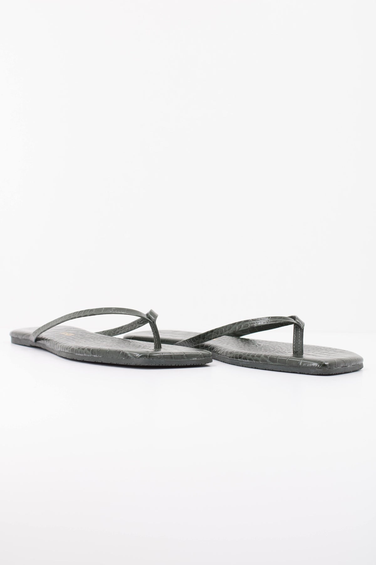TKEES TKESQUARE TOE en color EMRLD  (2)
