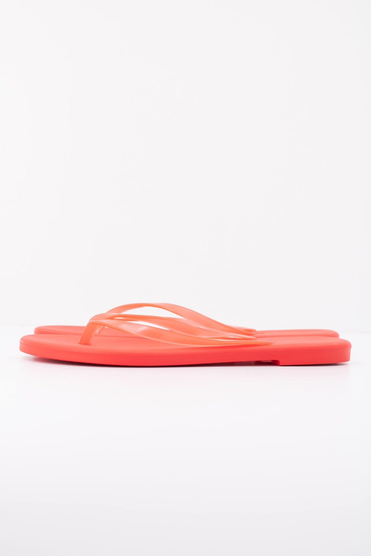 TKEES AQUA  SANDALIA en color RED  (1)