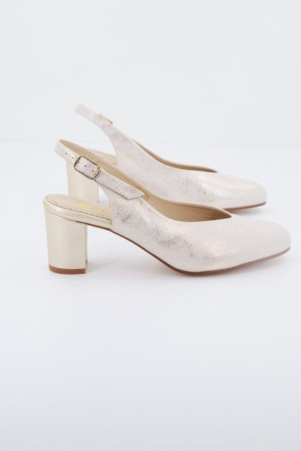 PIESANTO P en color PLATINO  (1)