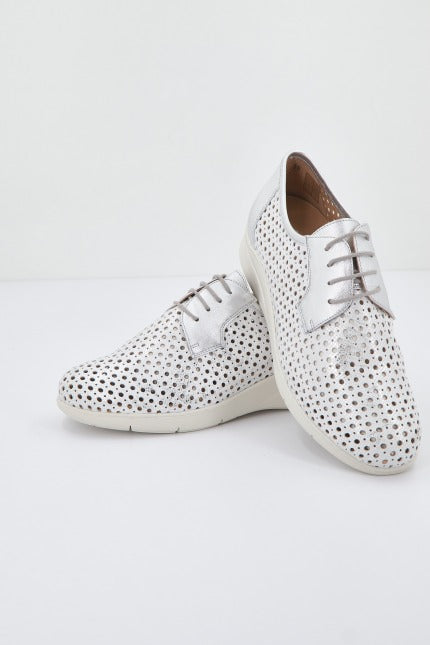 PIESANTO P  en color PLATA  (2)