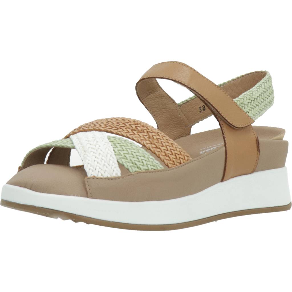 PIESANTO P en color BLAAPPTAN  (1)