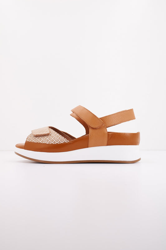 PIESANTO P en color PERLA  (1)